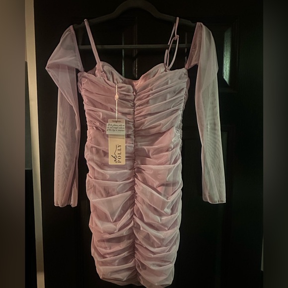 Oh Polly off the shoulder mini dress New with tags! US 4 - Picture 5 of 9